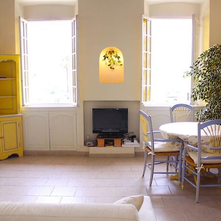 Very Charming Studio Apartment On Port In Cannes A Short Walk To Palais With Aircon And Internet 411 Exteriér fotografie