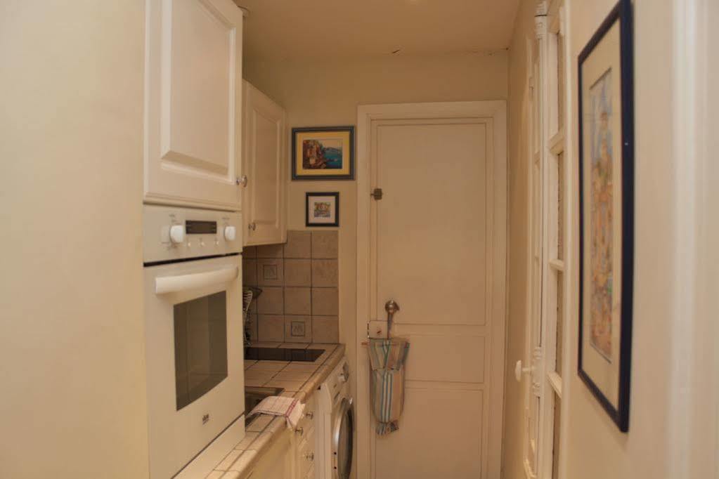 Very Charming Studio Apartment On Port In Cannes A Short Walk To Palais With Aircon And Internet 411 Exteriér fotografie
