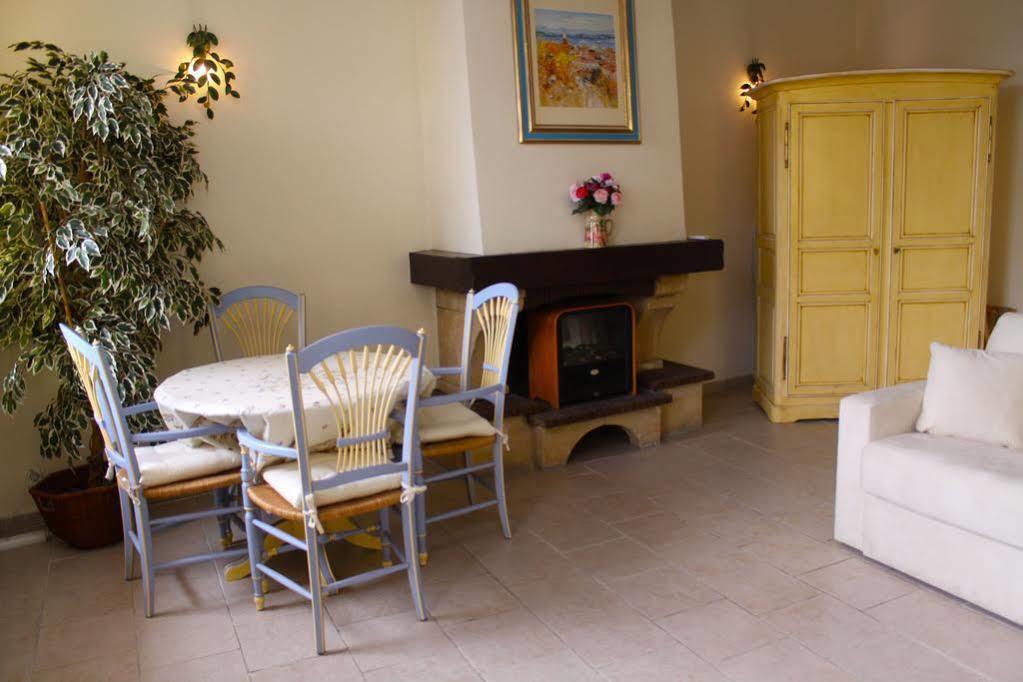 Very Charming Studio Apartment On Port In Cannes A Short Walk To Palais With Aircon And Internet 411 Exteriér fotografie